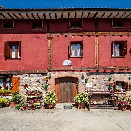 Hotel Rural La Aldea Encantada Quintanilla del Monte de Rioja Exterior photo